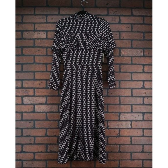 Flynn Skye Dresses & Skirts - FLYNN SKYE High Neck Open Back Midi Dress Size S